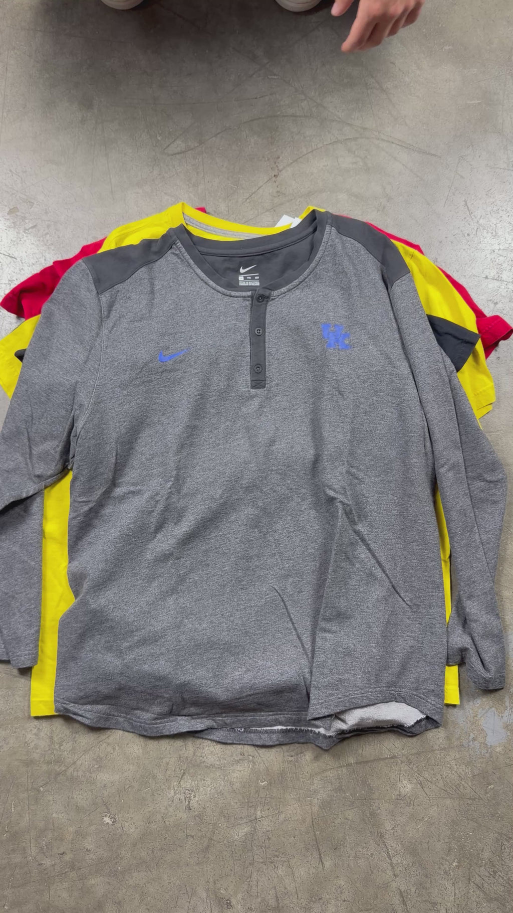 Nike T-shirt