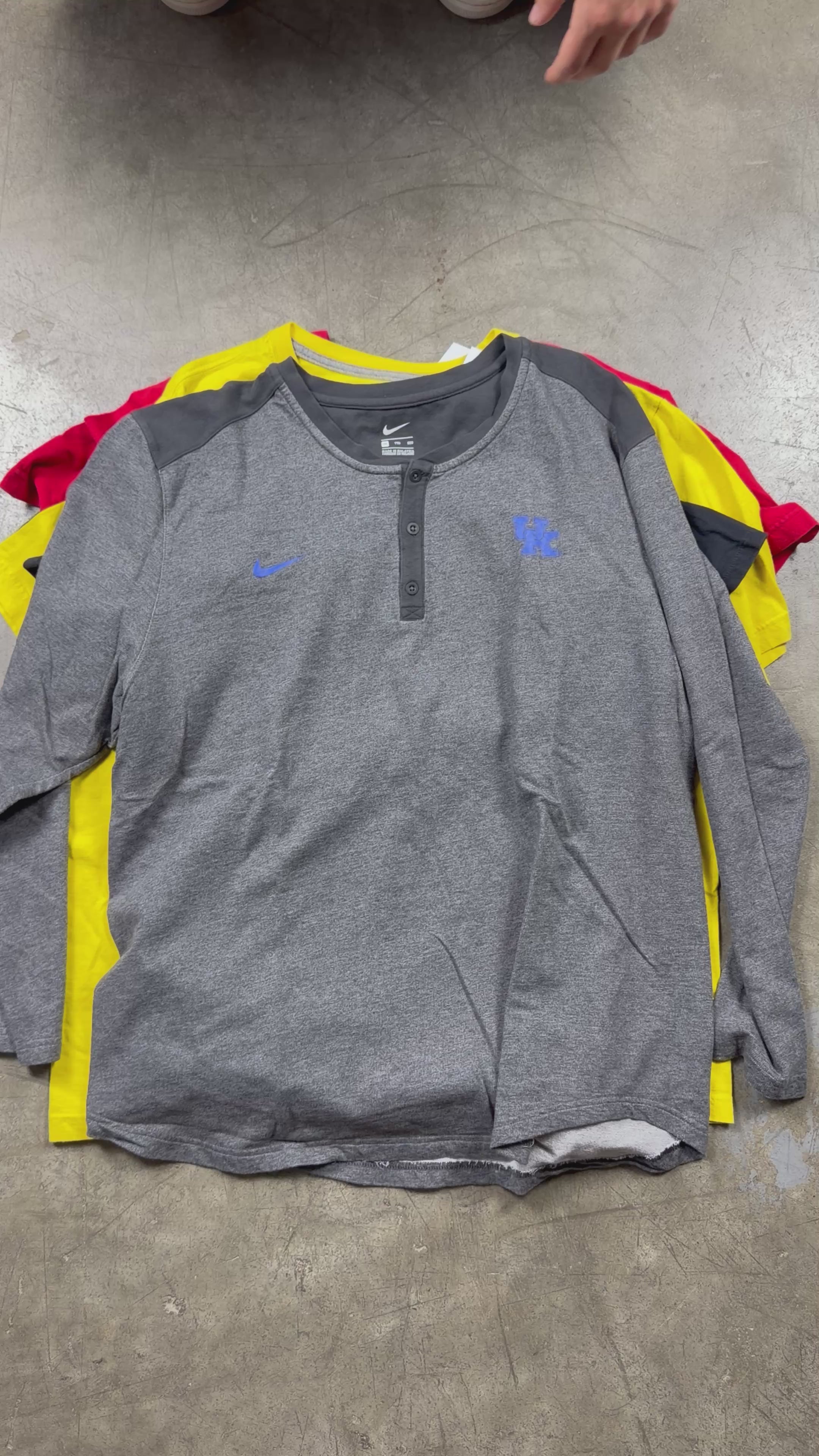 Nike T-shirt